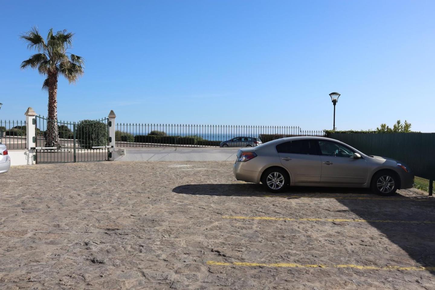 카스카이스 Sea View W Pool, Terrace & Parking 아파트 외부 사진